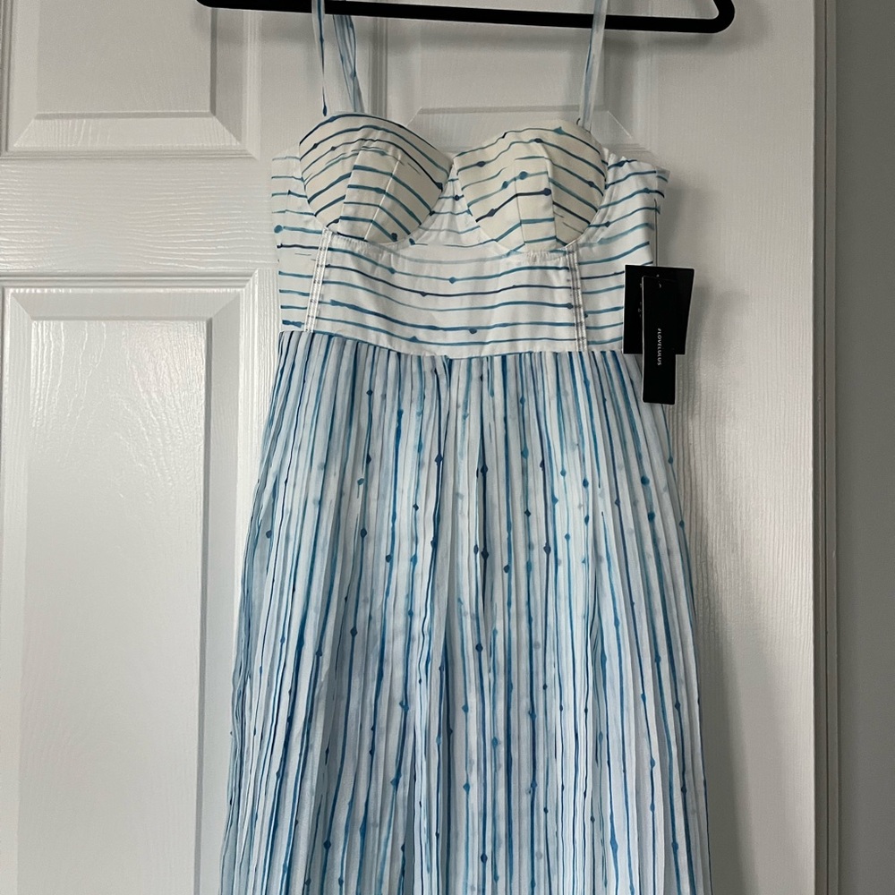 WHITE & BLUE STRIPED DRESS